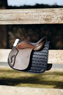 Horze Houston All Purpose Saddle Pad With Faux Fur -Sports - Horse Equipment Shop 17400 VDB 4