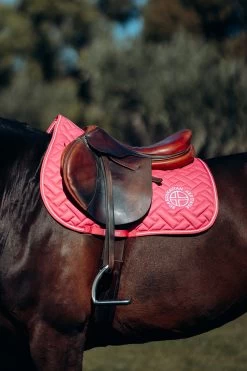 Horze Oslo All Purpose Saddle Pad 16 Horze Oslo All Purpose Saddle Pad -Sports - Horse Equipment Shop 17405 rgre 03