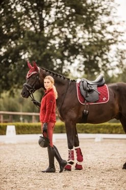 Horze Geneva Dressage Saddle Pad With Faux Fur -Sports - Horse Equipment Shop 17436 MWRE 5