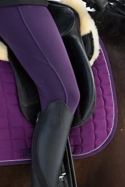 Horze Fux Fur Pad -Sports - Horse Equipment Shop 17621 bl 03