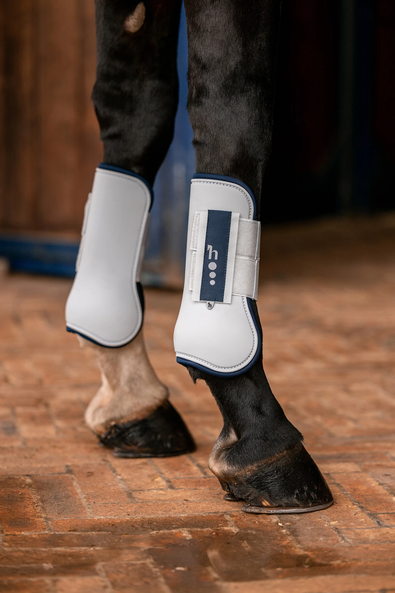 Horze Chicago 2.0 Tendon Boots 16 Horze Chicago 2.0 Tendon Boots - Image 14