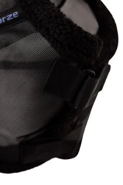 Horze Wire-Framed Flymask -Sports - Horse Equipment Shop 22906 bl 03