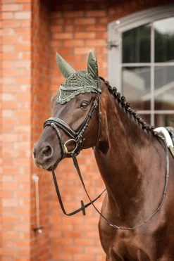 Horze Victoria Ear Net 9 Horze Victoria Ear Net -Sports - Horse Equipment Shop 22940 bkgr 02