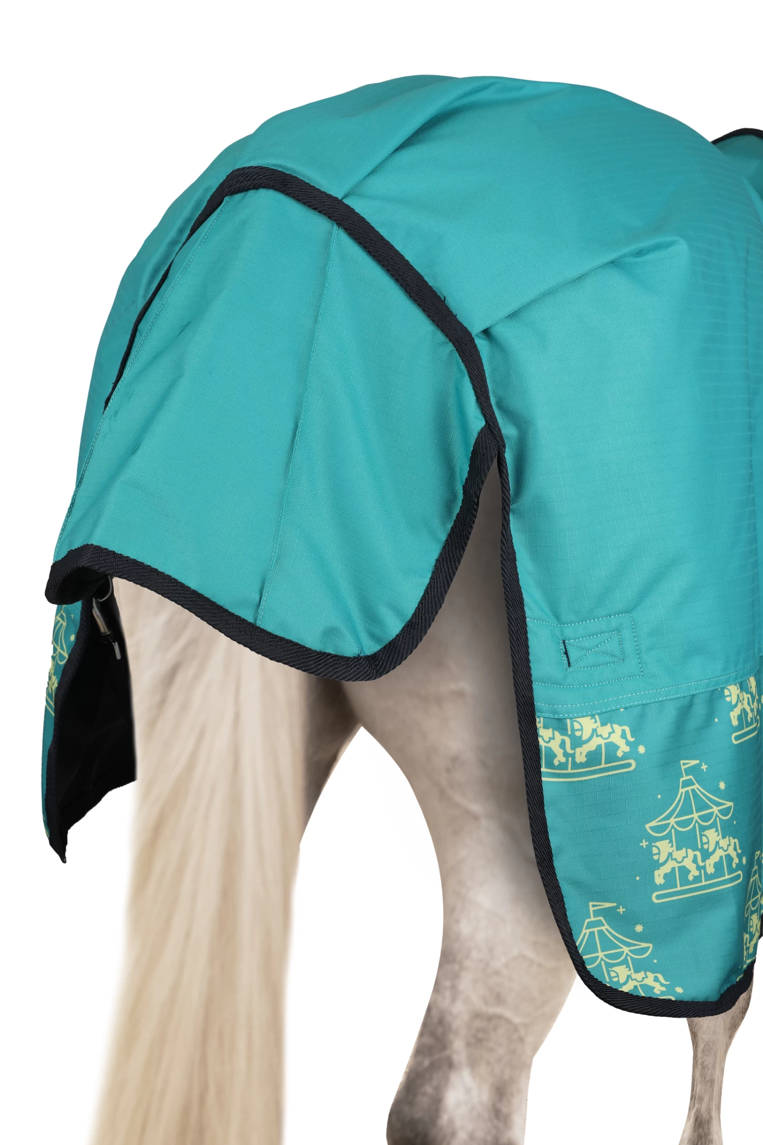 Horze Magic Carousel Pony Turnout Rug With Fleece Lining 8 Horze Magic Carousel Pony Turnout Rug With Fleece Lining - Image 6