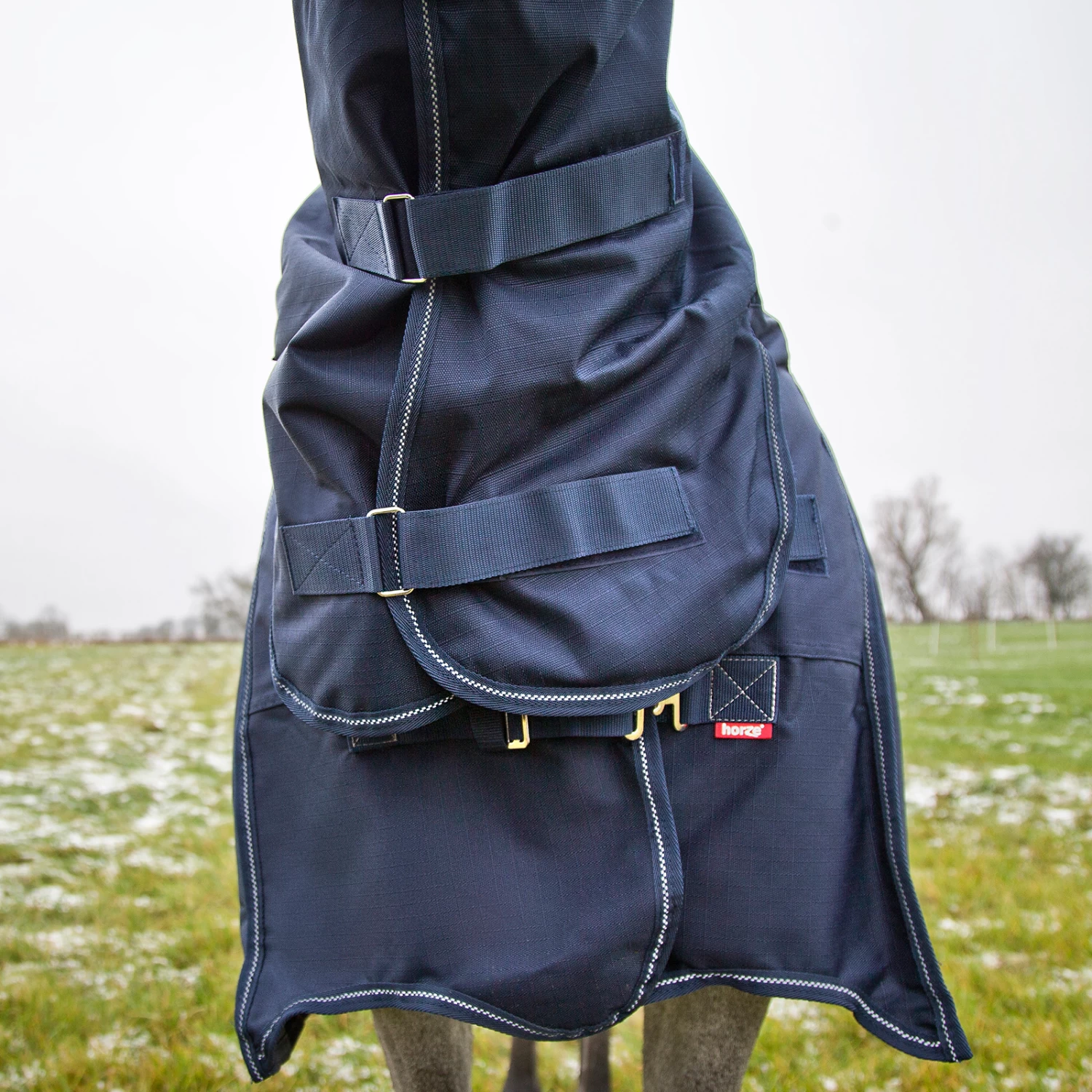 Horze Avalanche Combo Winter Rug, 350g 22 Horze Avalanche Combo Winter Rug, 350g - Image 20