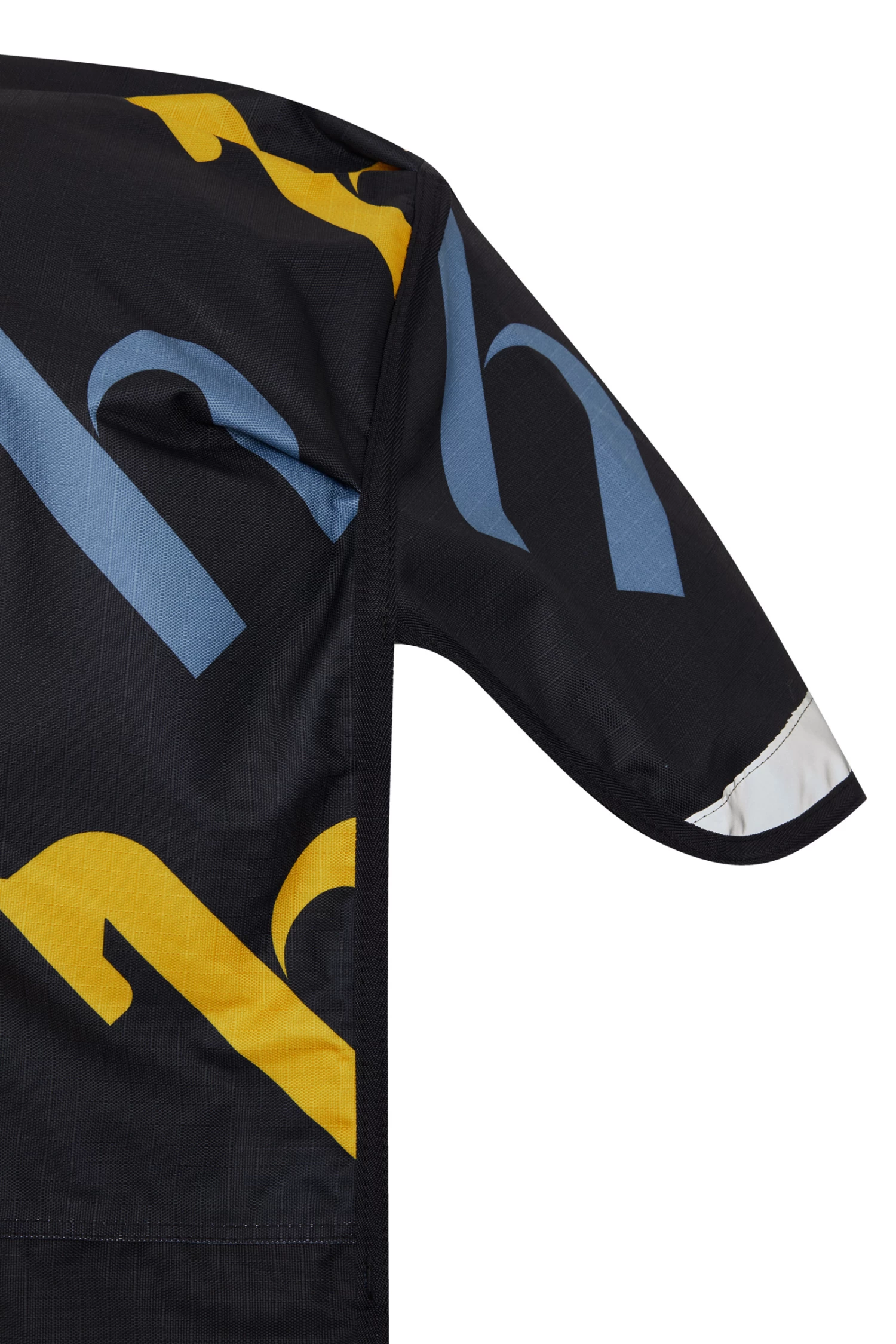 Horze Nevada Turnout Rug With Fleece Lining 7 Horze Nevada Turnout Rug With Fleece Lining - Image 5