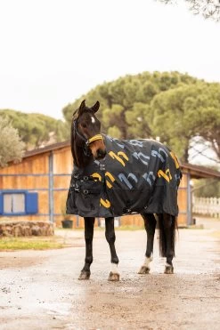 Horze Nevada Turnout Rug With Fleece Lining 27 Horze Nevada Turnout Rug With Fleece Lining -Sports - Horse Equipment Shop 24594 591 07