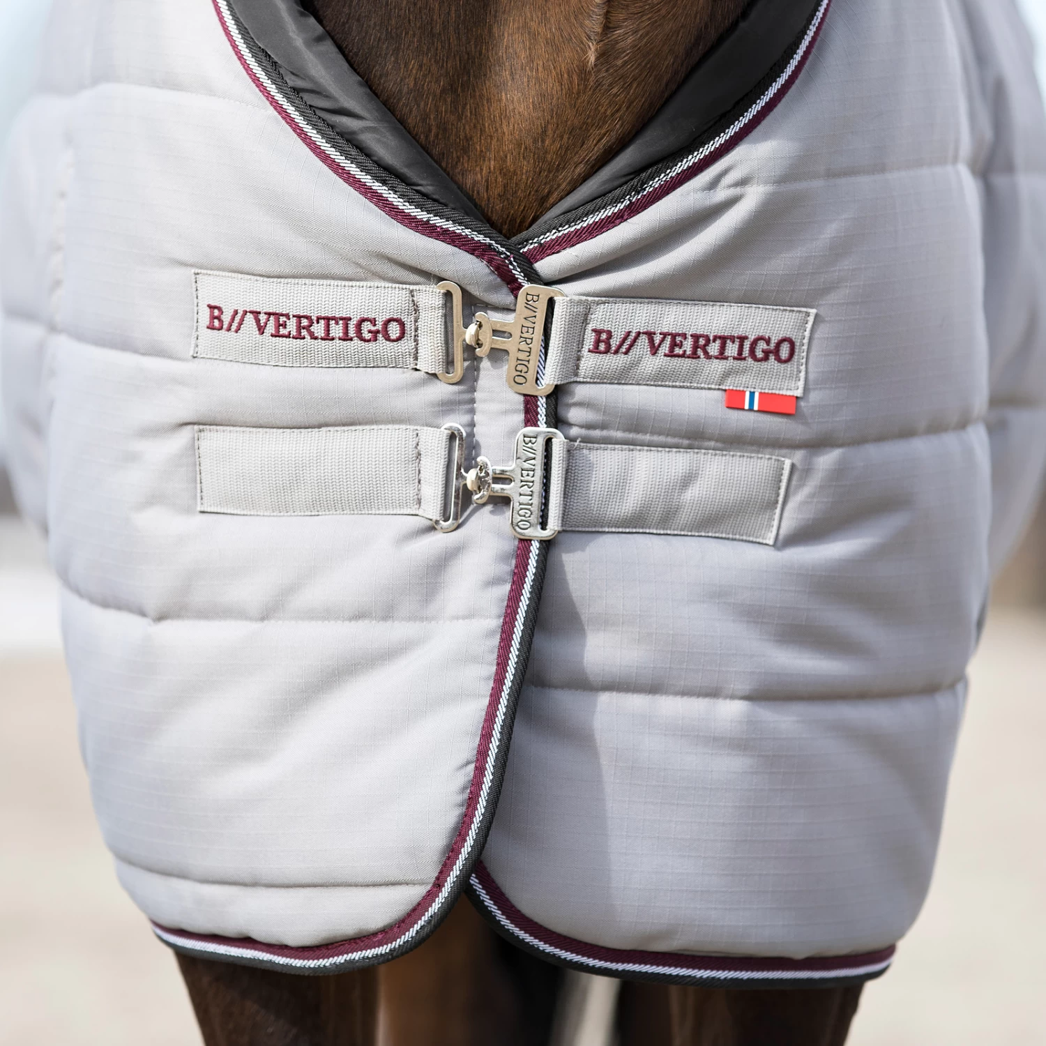 B Vertigo Tim Stable Rug, 400g 4 B Vertigo Tim Stable Rug, 400g - Image 2