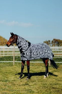 Horze Defender Fly Rug With Full Neck -Sports - Horse Equipment Shop 24844 zebra 05
