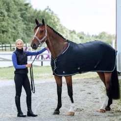 Horze Glarus Fleece Rug 34 Horze Glarus Fleece Rug -Sports - Horse Equipment Shop 24897 VDB 1