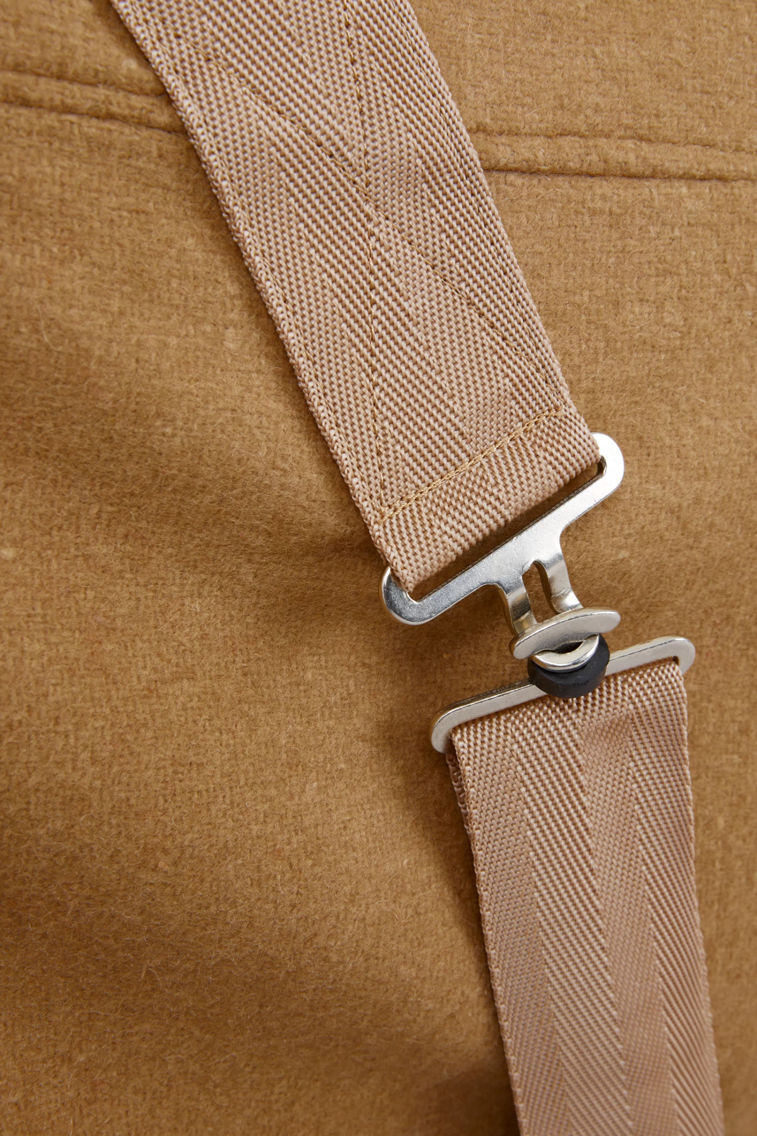 Horze Wool Stable Rug With Cord Detail 21 Horze Wool Stable Rug With Cord Detail - Image 19