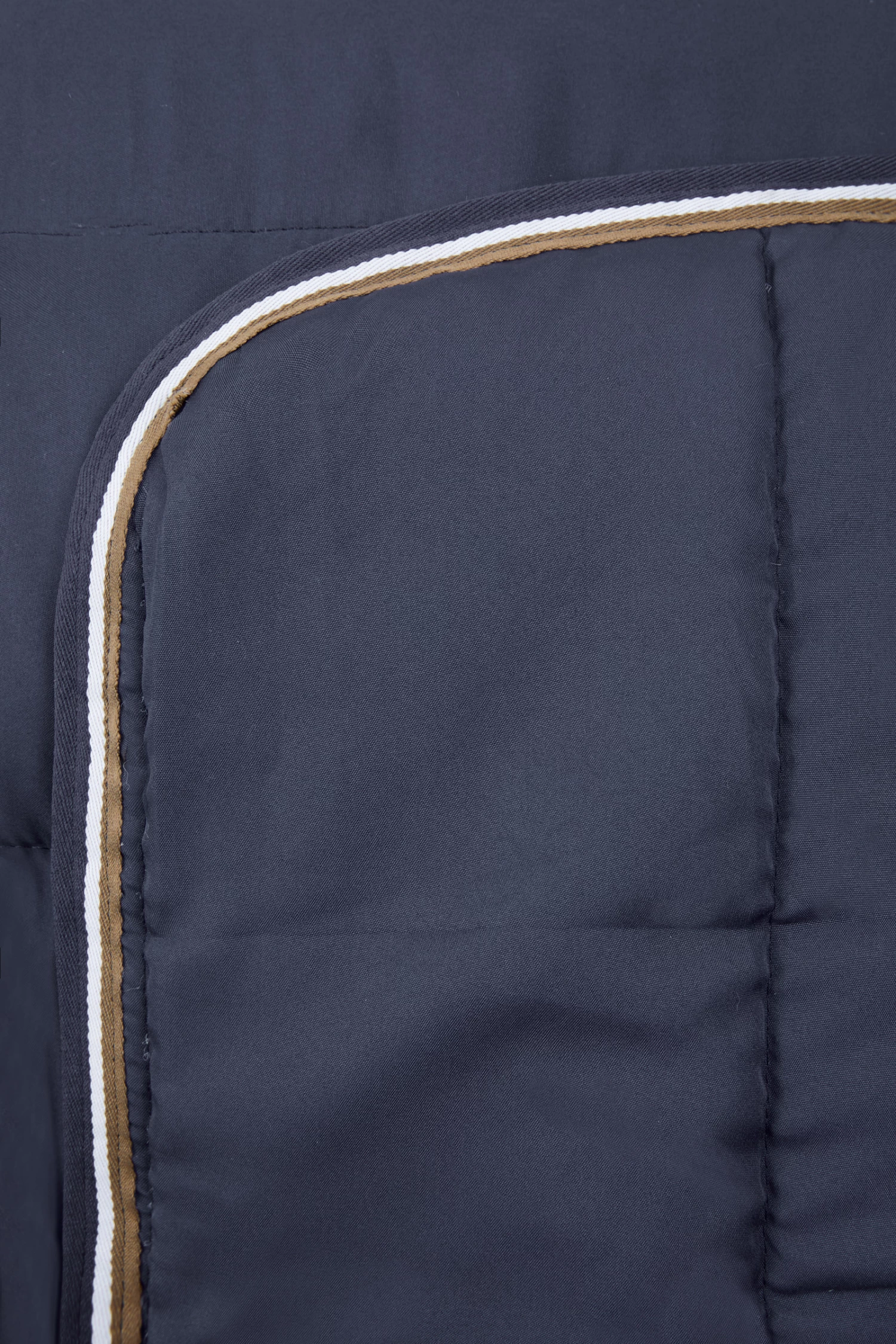 Horze Liner/ Stable Rug, 200g 6 Horze Liner/ Stable Rug, 200g - Image 4