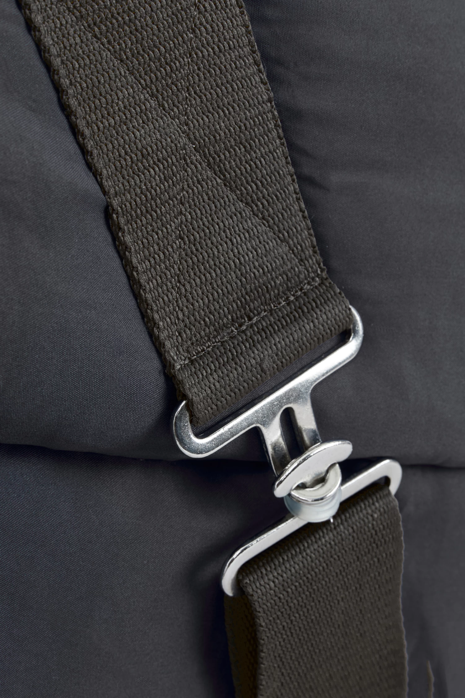 Horze Liner/ Stable Rug, 200g 10 Horze Liner/ Stable Rug, 200g - Image 8