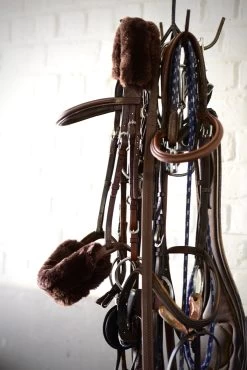 Kentucky Horsewear Sheepskin Noseband Cover -Sports - Horse Equipment Shop 313008 BR 2