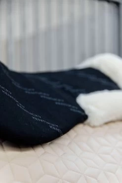 Kentucky Horsewear Half Pad Sheepskin Impact Equalizer -Sports - Horse Equipment Shop 334157 BL 4