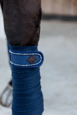 Kentucky Horsewear Pearls Polar Fleece Bandages -Sports - Horse Equipment Shop 334736 DB 2