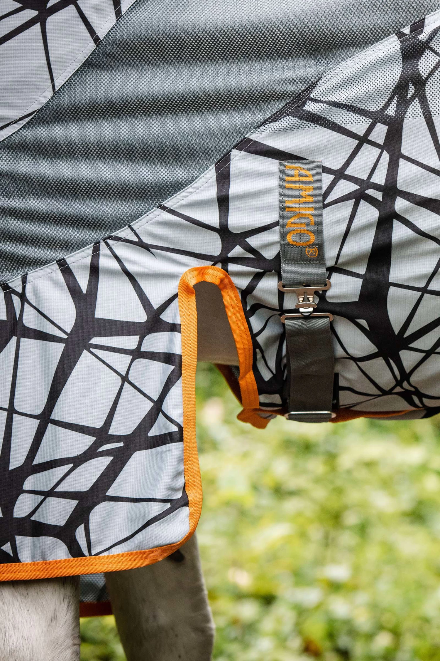 Horseware Amigo CamoFly Rug 6 Horseware Amigo CamoFly Rug - Image 4