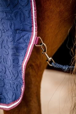 Horseware Embossed Cosy Neck Cooler 12 Horseware Embossed Cosy Neck Cooler -Sports - Horse Equipment Shop 340951 DB BU 4