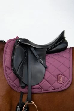 Eskadron Heritage AW2023 Highgloss Avantgarde Dressage Saddle Pad -Sports - Horse Equipment Shop 345637 CSPU 02