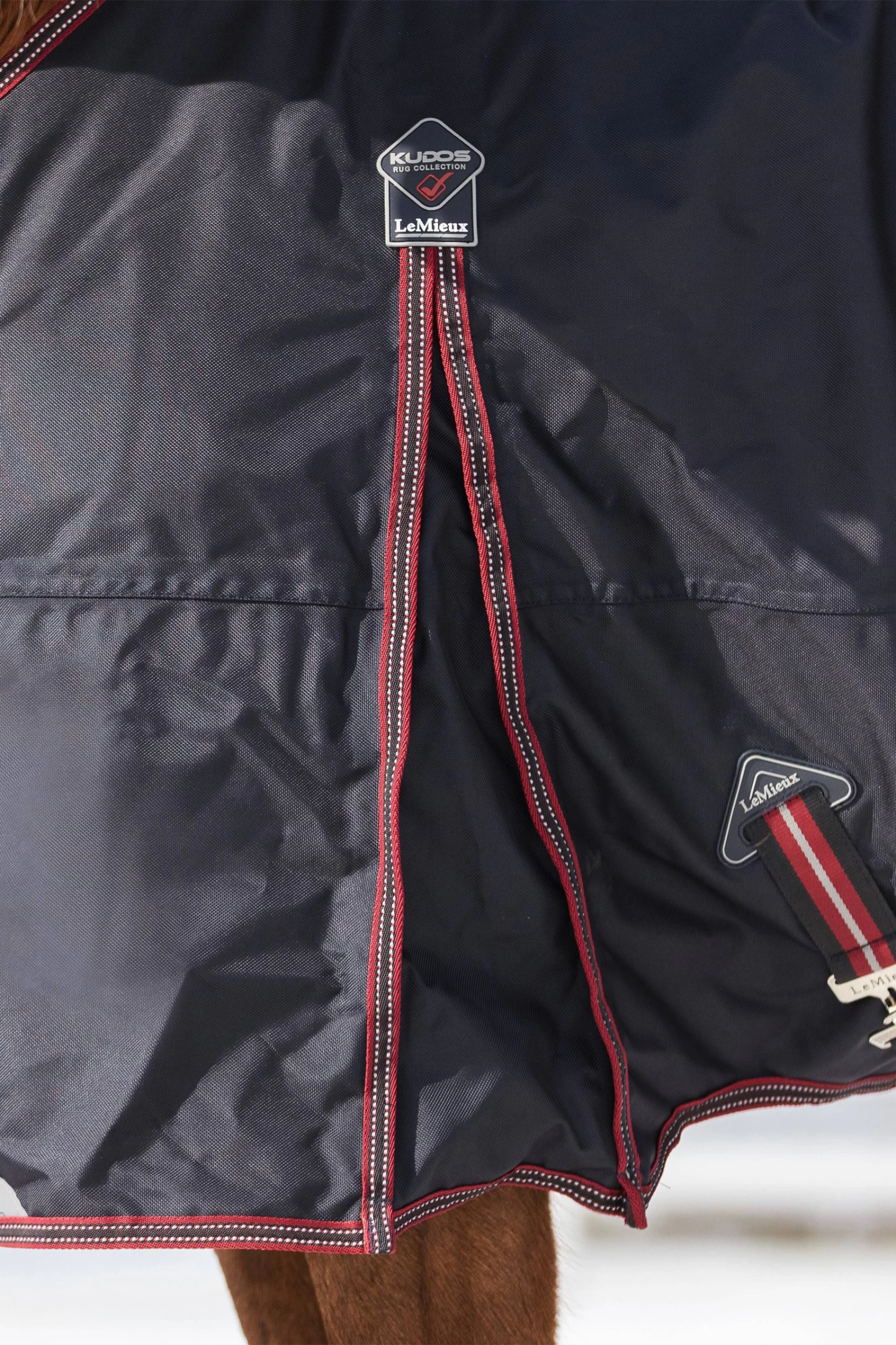 LeMieux Kudos Lightweight Turnout Rug, 50g 5 LeMieux Kudos Lightweight Turnout Rug, 50g - Image 3
