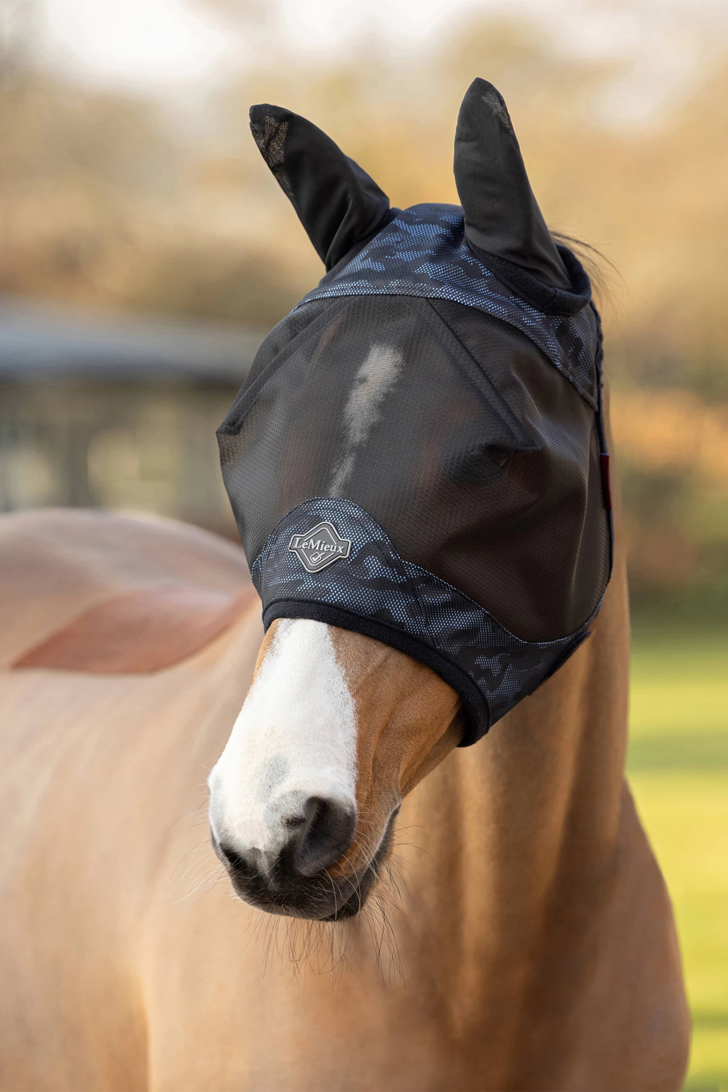 LeMieux Visor-Tek Half Fly Mask 5 LeMieux Visor-Tek Half Fly Mask - Image 3